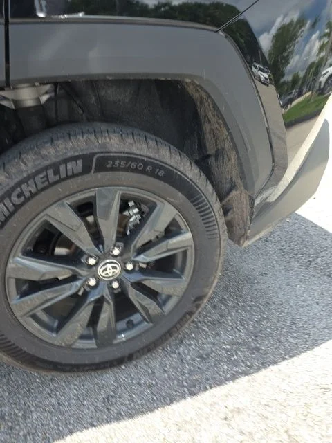2026 Toyota RAV4 XLE - Photo 11