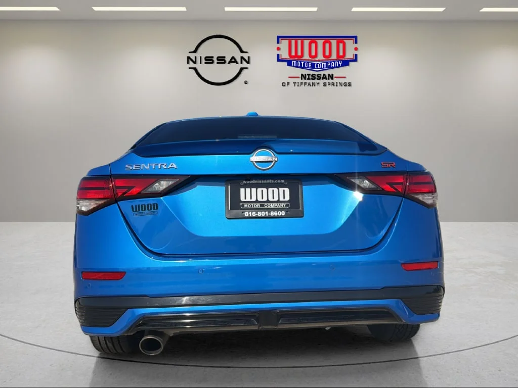 Used 2025 Electric Blue Metallic Nissan SR image 3