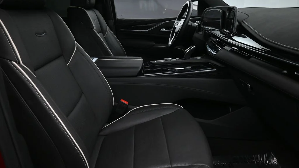 Used 2023 Red Cadillac Sport image 2