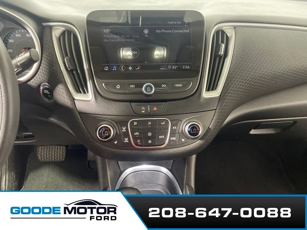 Used 2024 Blue Chevrolet LT image 15