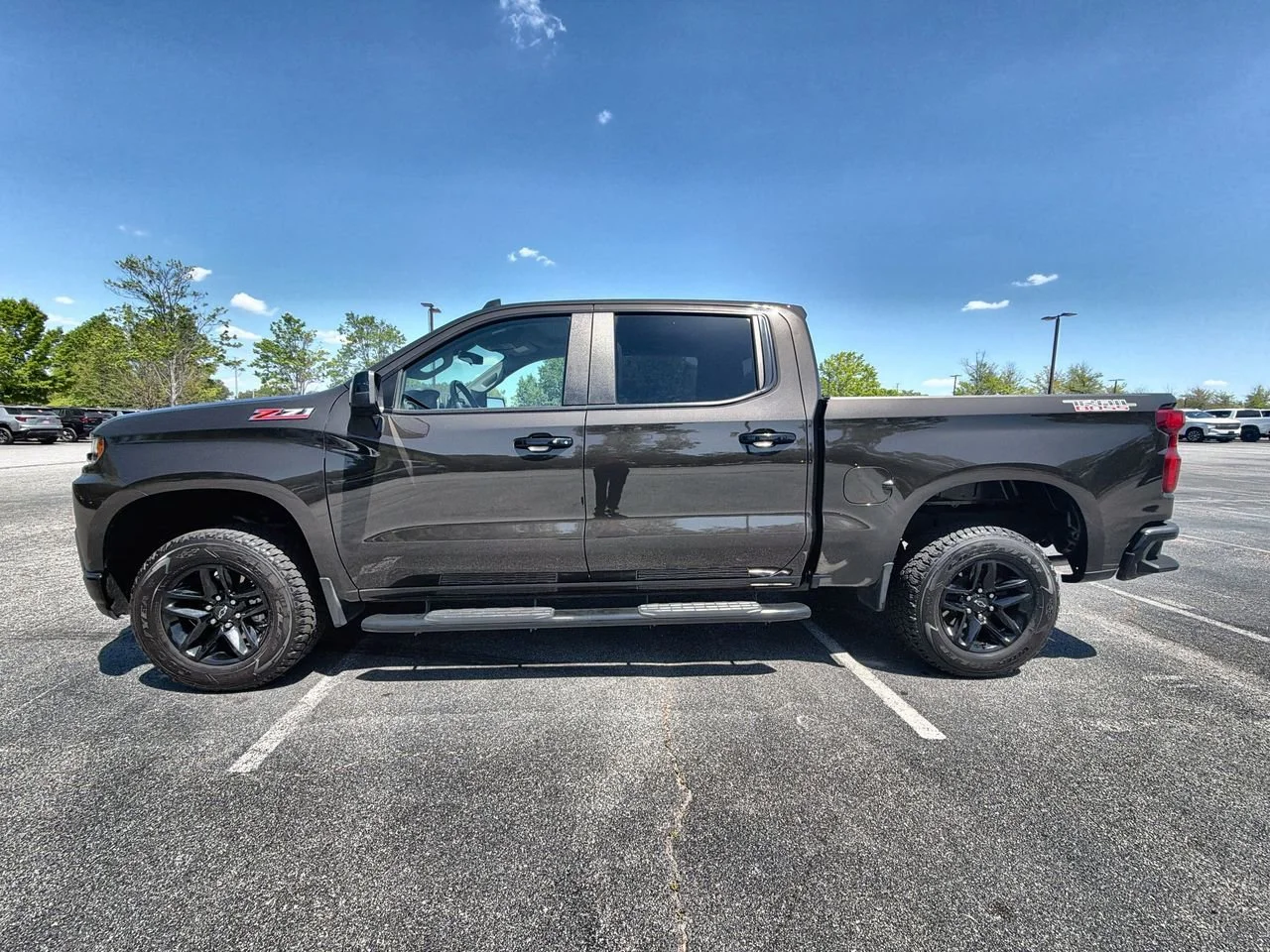 Used 2021 Oxford Brown Metallic Chevrolet LT Trail Boss image 5