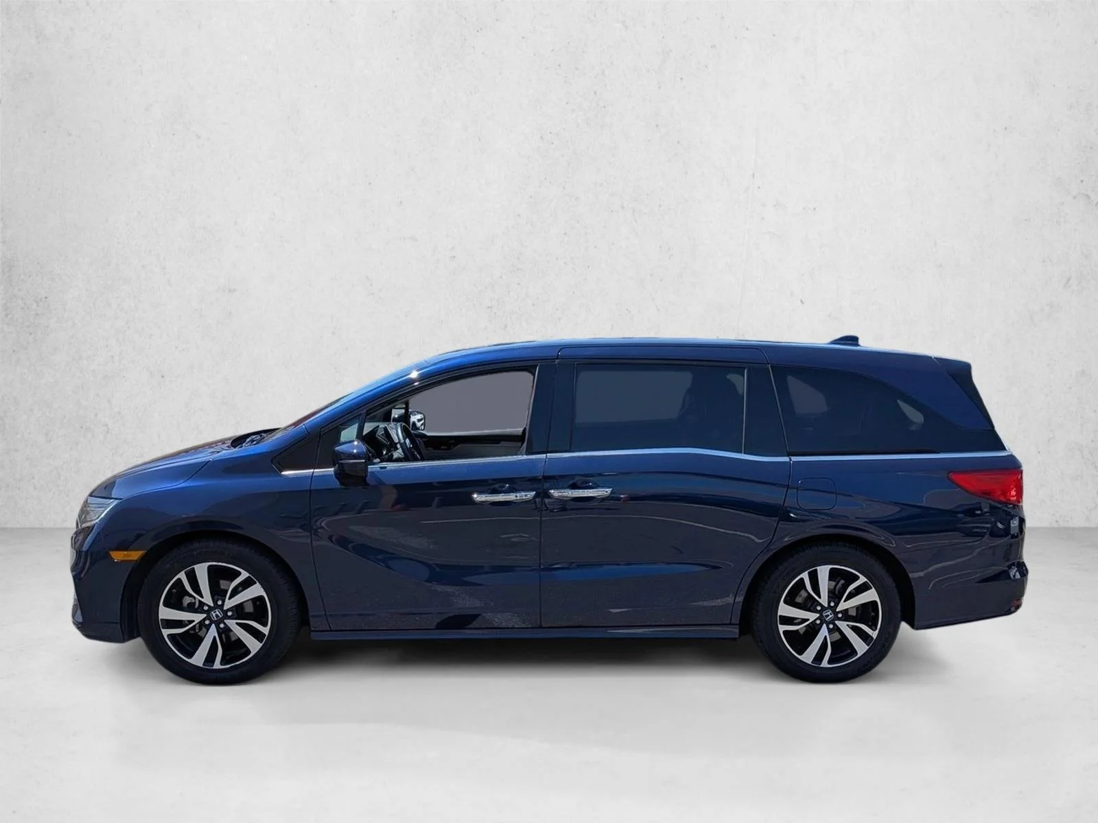 Used 2019 Blue Honda Elite image 9
