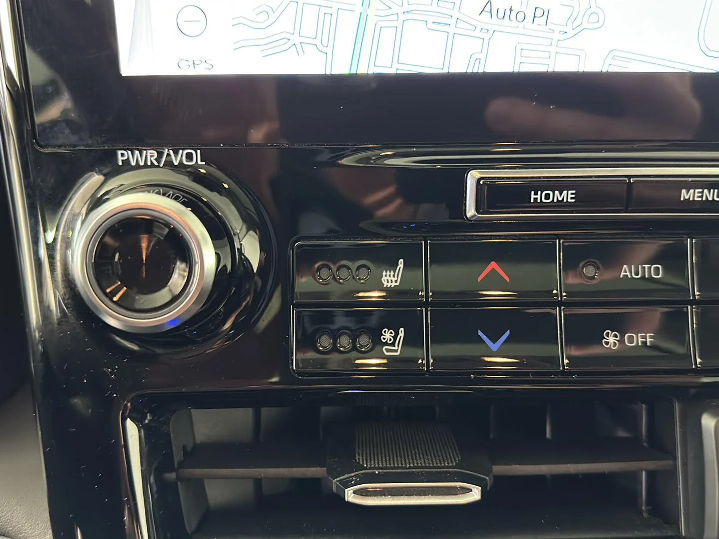 Used 2021 Celestial Silver Metallic Toyota Platinum image 19