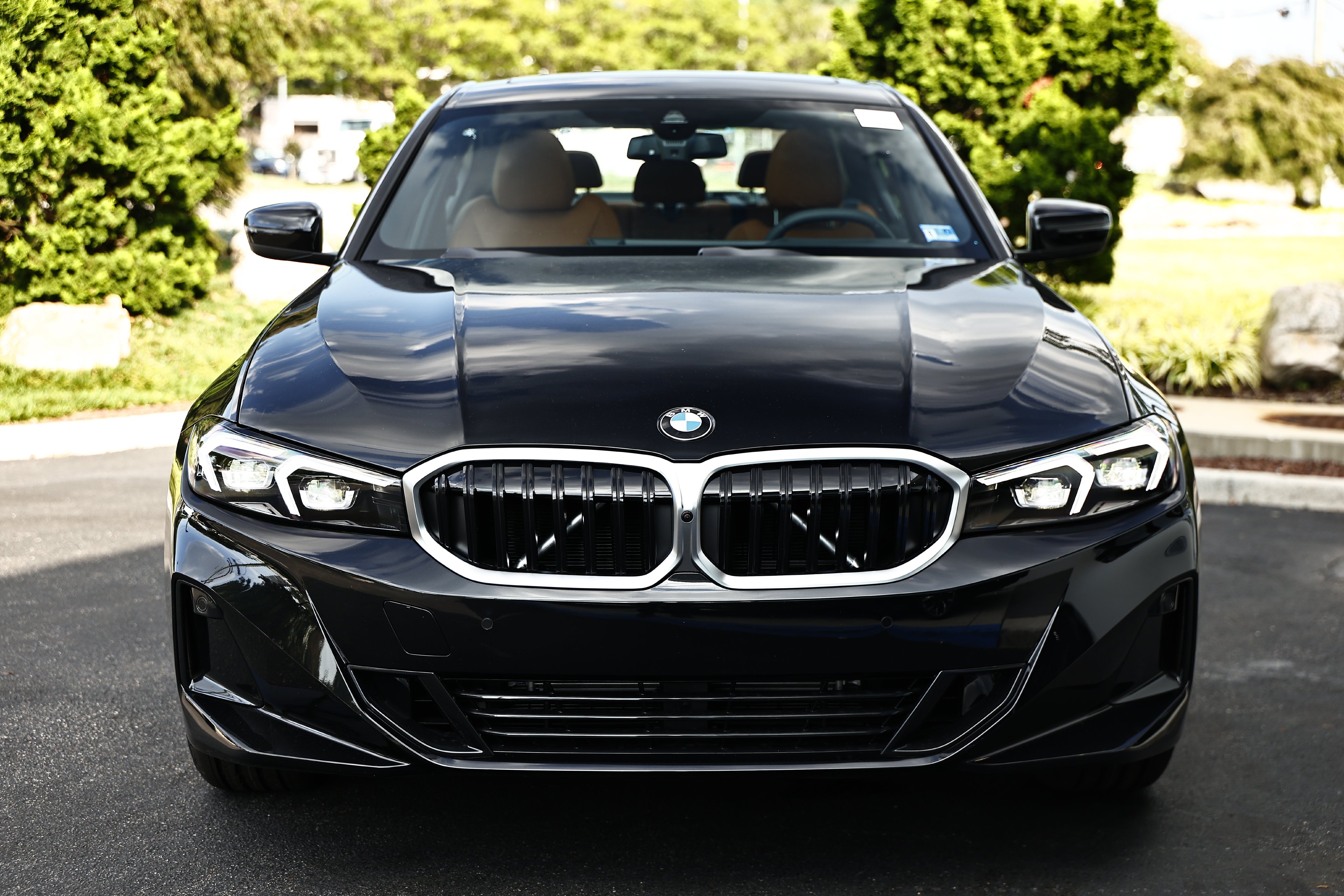 New 2026 Black Sapphire Metallic BMW 330i image 13