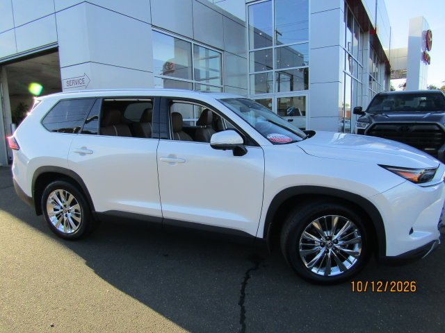 Certified Used 2024 Pearl Toyota Platinum image 1