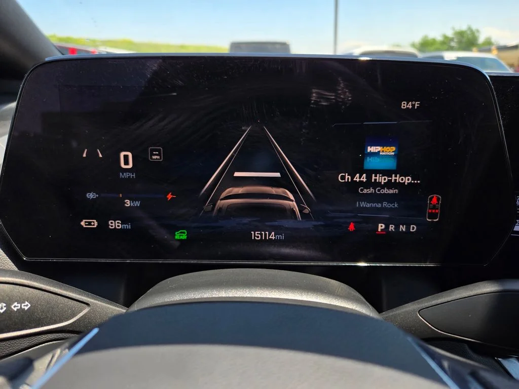 Used 2025 Gray Chevrolet LT image 19