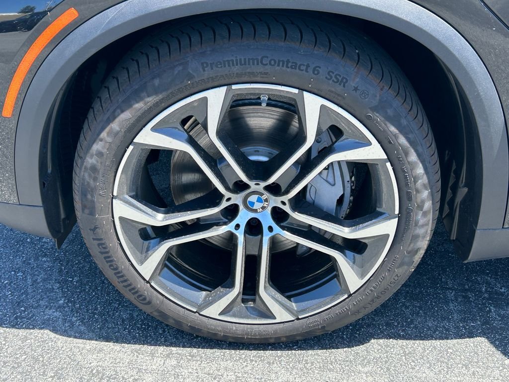 2026 BMW X5 50e - Photo 9