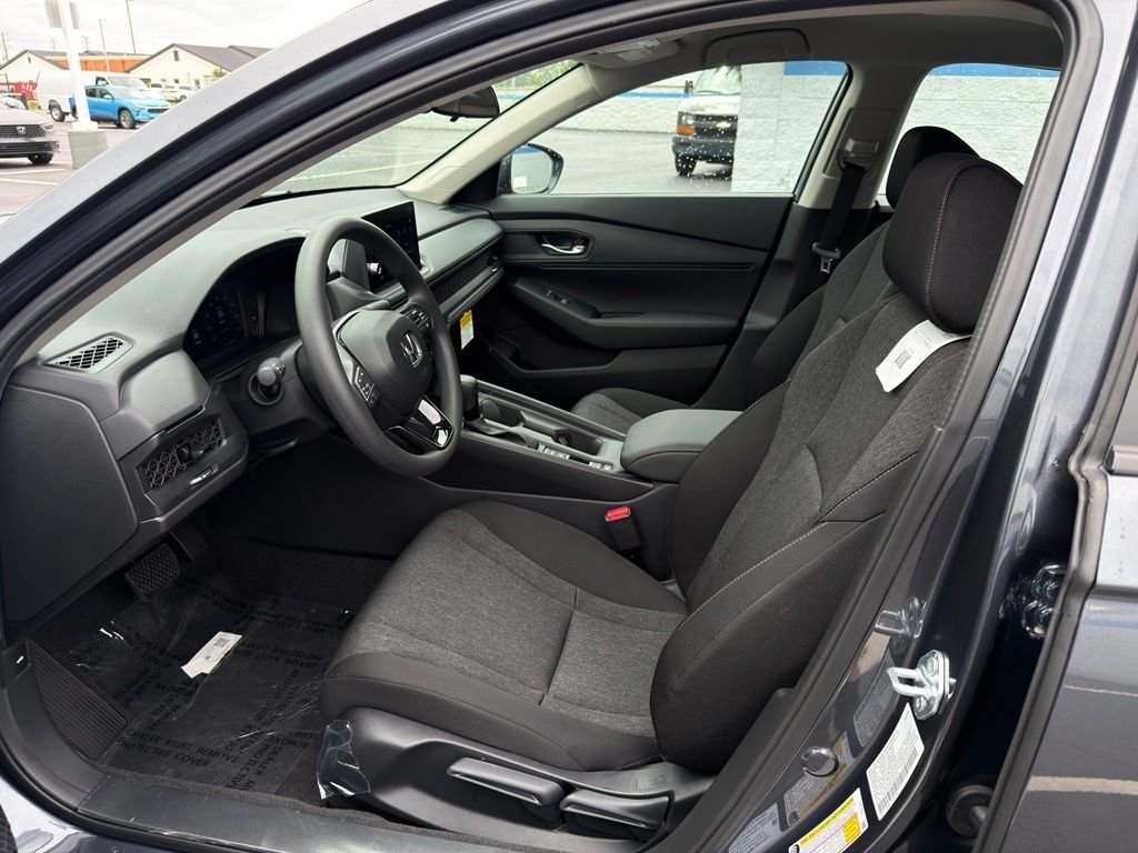 New 2026 Meteorite Gray Metallic Honda LX image 16