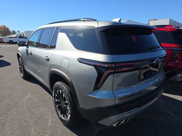 2026 Chevrolet Traverse Z71 photo 3