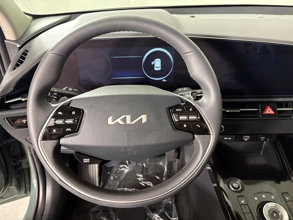 New 2026 Cityscape Green Kia WIND image 23