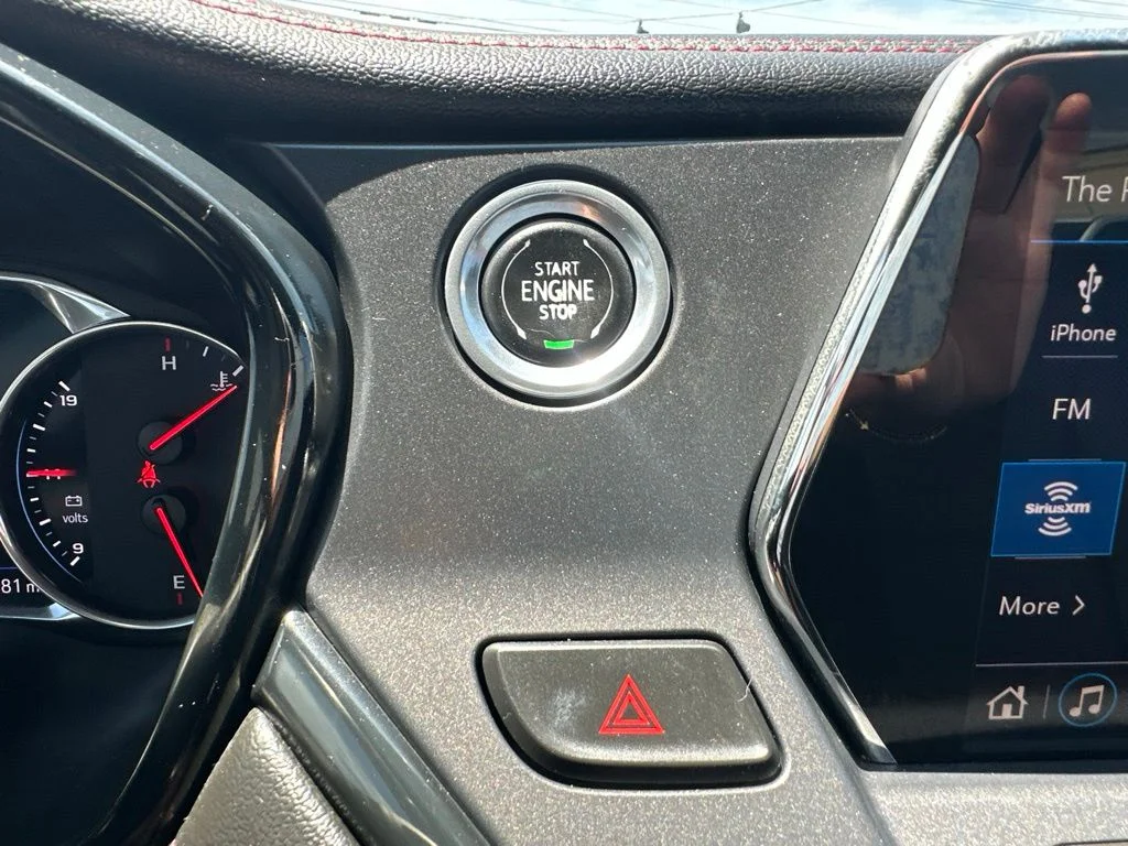 Used 2019 White Chevrolet RS image 46