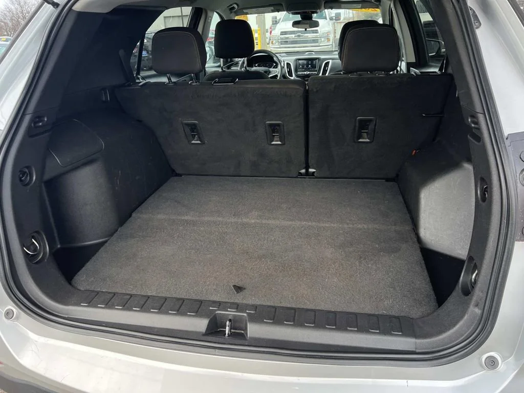 2022 Chevrolet Equinox LT - Photo 9