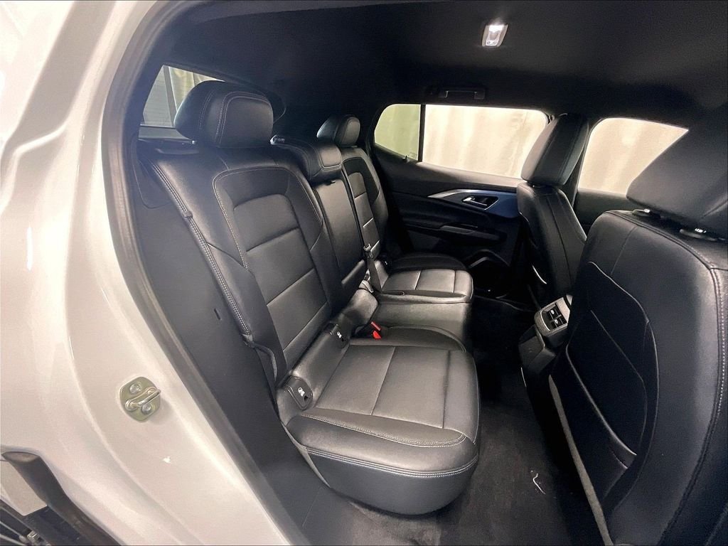 Used 2024 White Chevrolet LT image 16