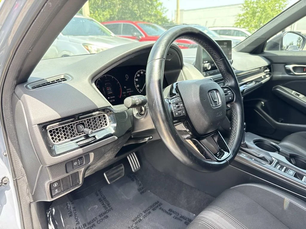 Used 2022  Honda Sport image 23