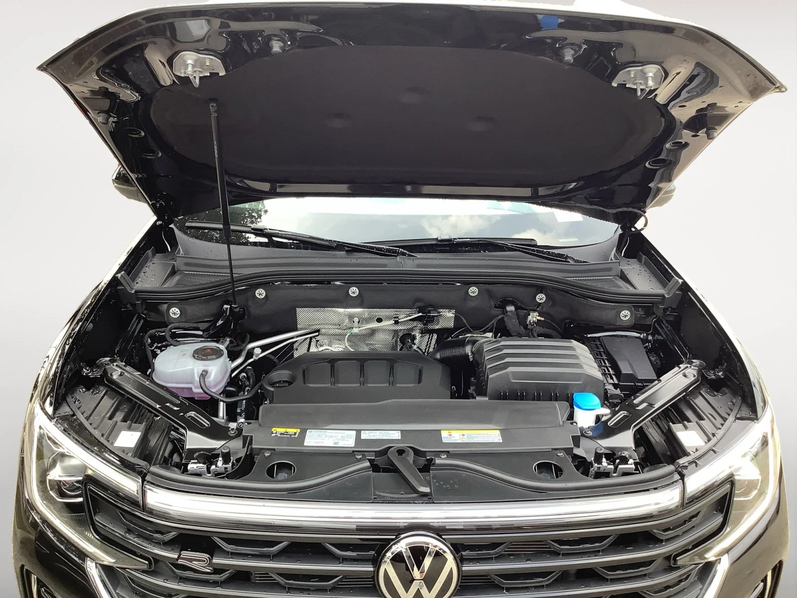 New 2026 Deep Black Pearl Volkswagen 2.0T SEL Premium R-Line image 12