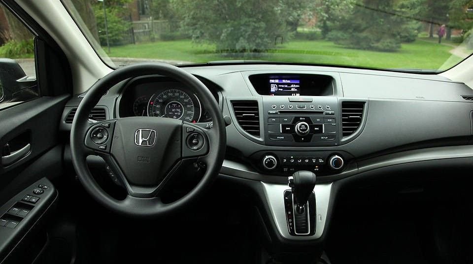 Used 2013  Honda LX image 18