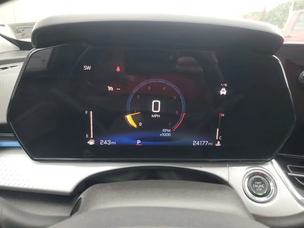 Used 2025 Red Chevrolet LT image 19