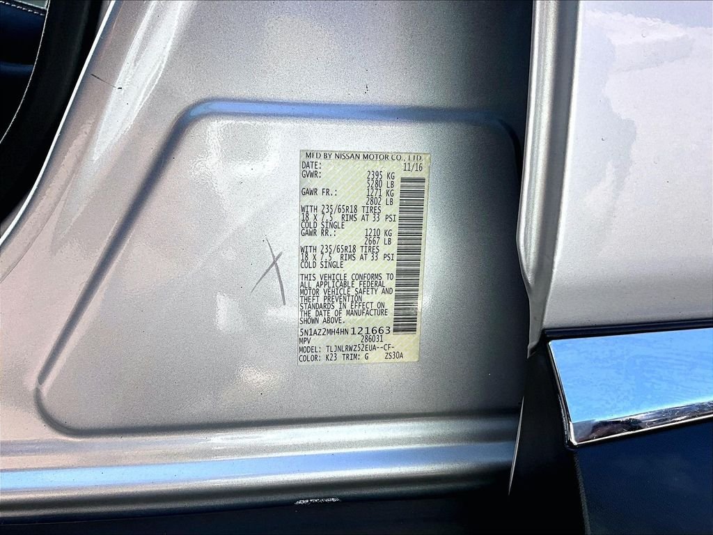 Used 2017 Silver Nissan SL image 36