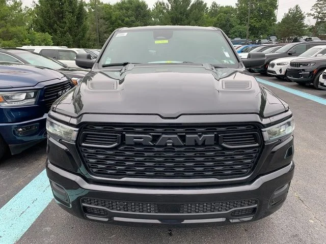 New 2026 Diamond Black Crystal Pearlcoat Ram Express image 8