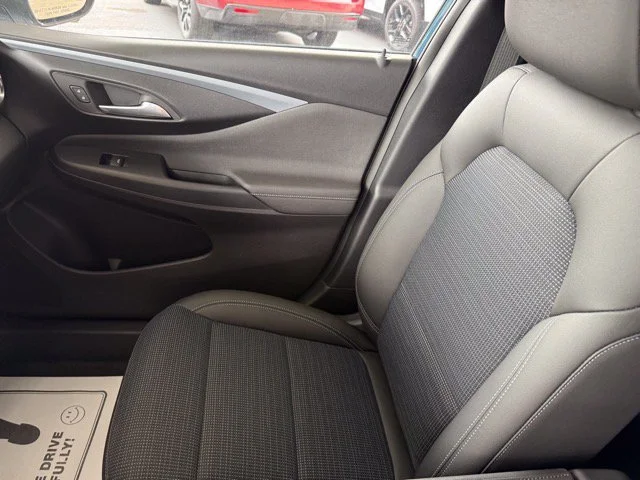2025 Buick Envista Preferred - Photo 23
