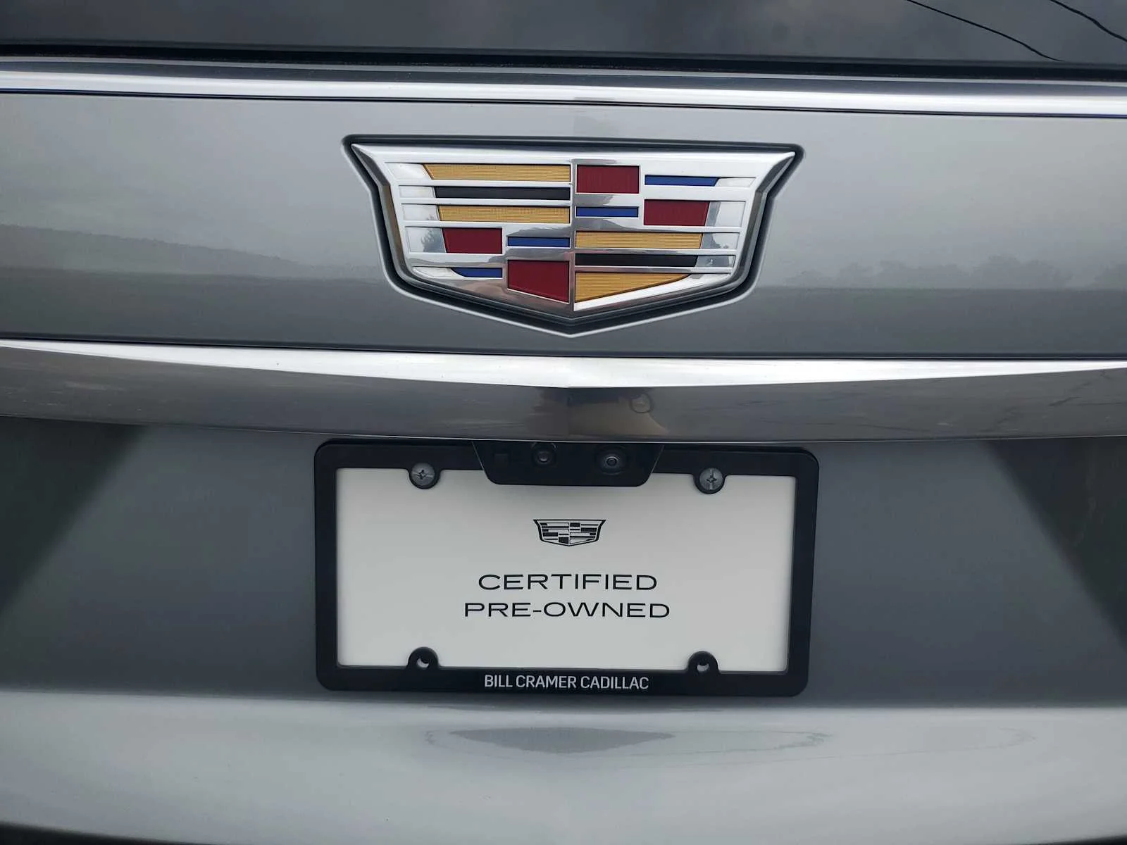 Used 2025 Argent Silver Metallic Cadillac Premium Luxury image 12