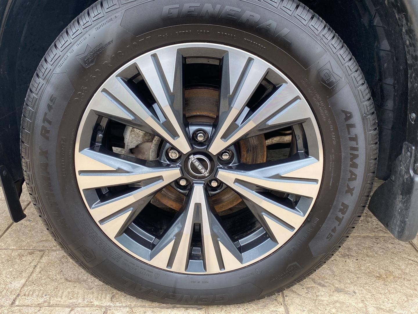 Certified Used 2023 Super Black Nissan SV image 13