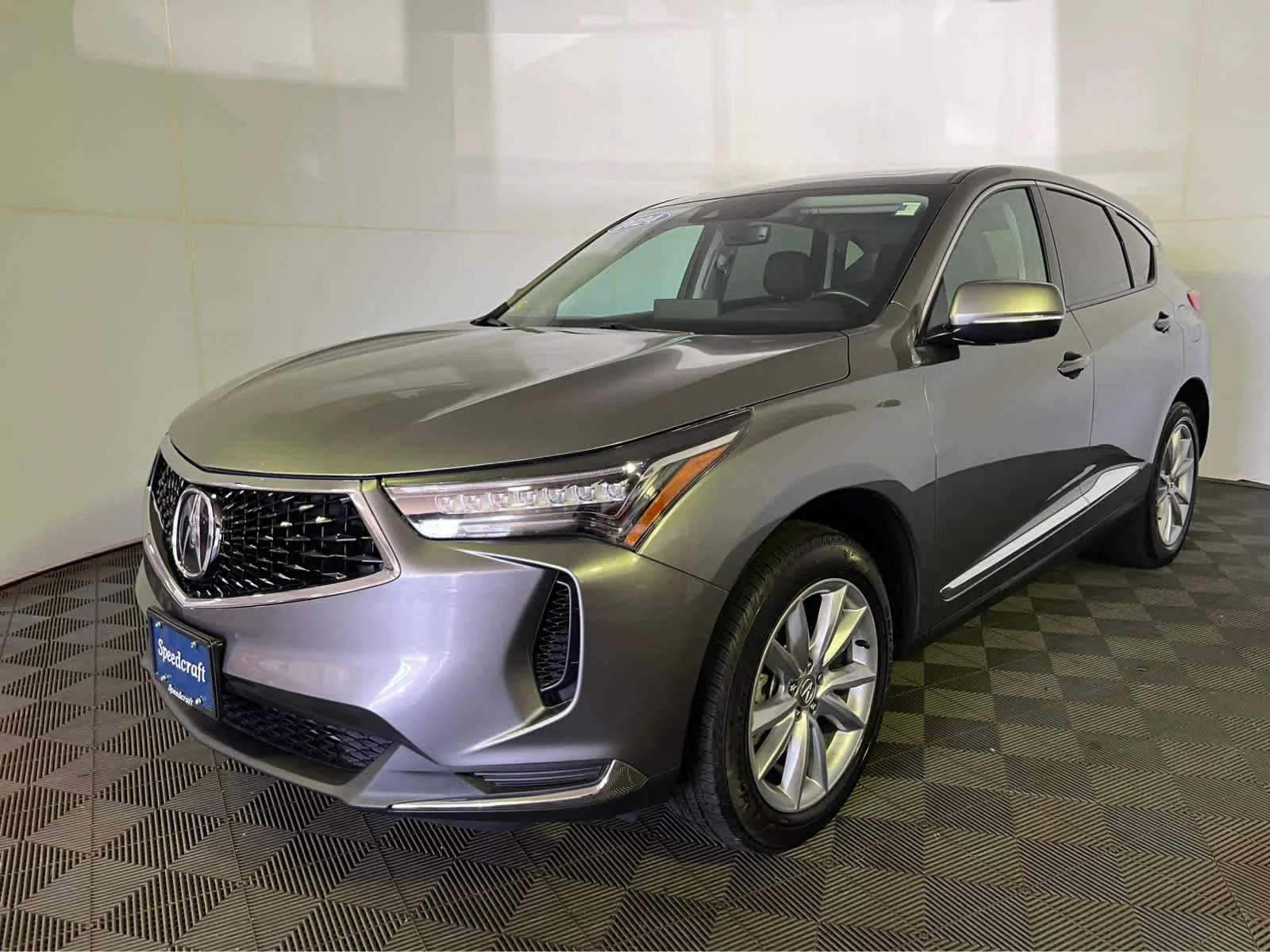 Certified Used 2024 Liquid Carbon Metallic Acura  image 3