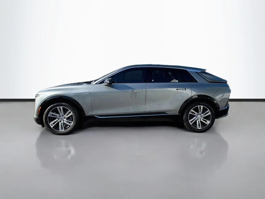 Used 2024 Silver Metallic Cadillac Tech image 8