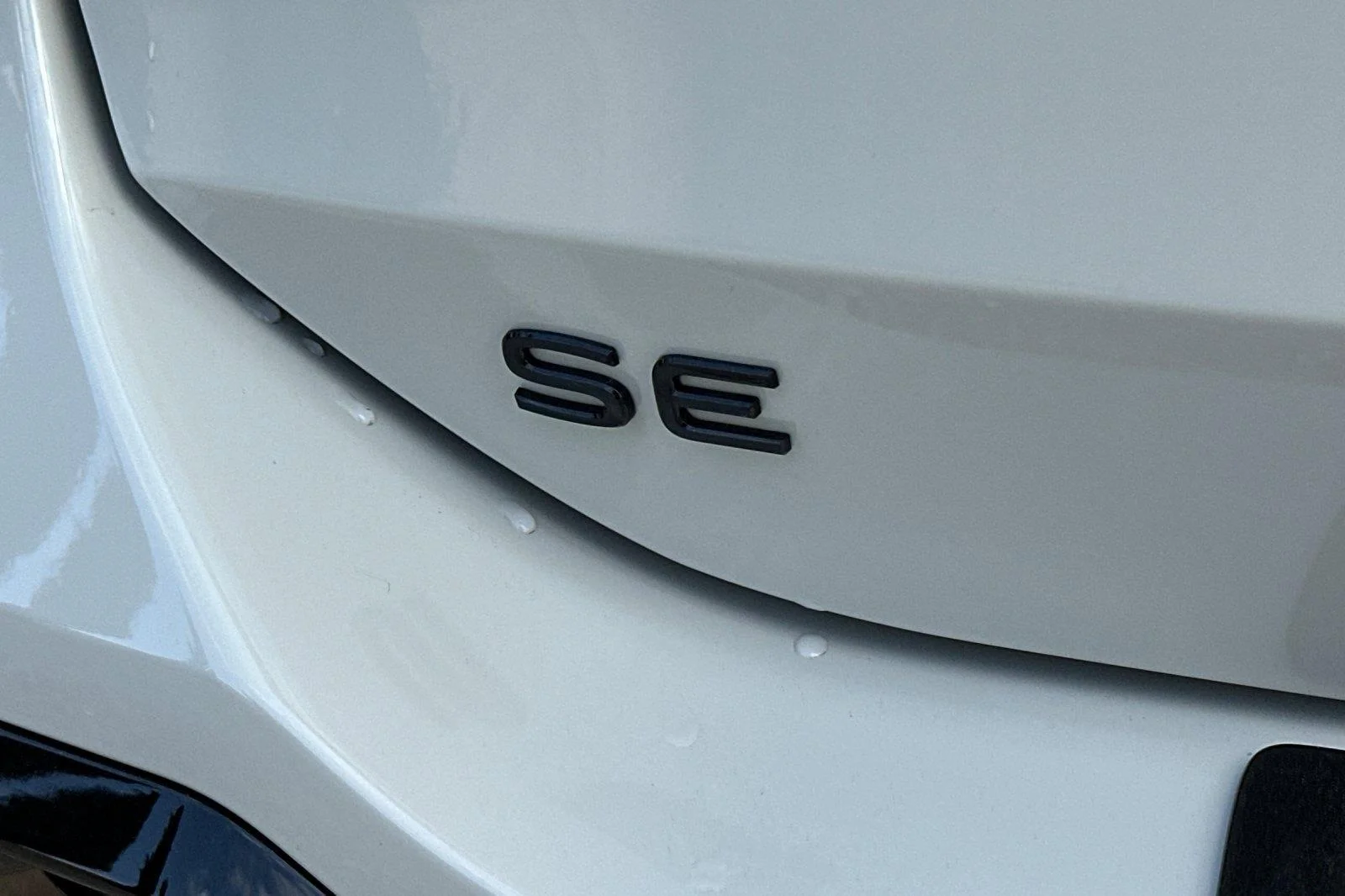 New 2026 Sandstone Volkswagen SE R-Line Black image 26
