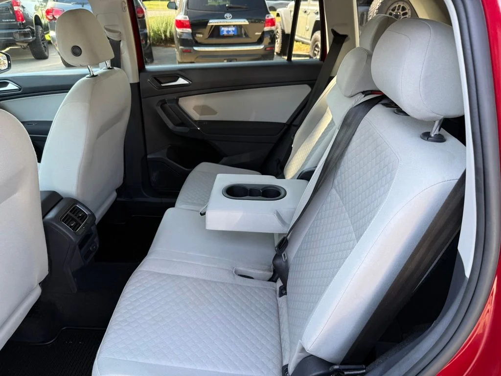Used 2018 Cardinal Red Metallic Volkswagen 2.0T S image 15