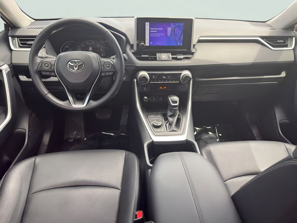 2025 Toyota RAV4 XLE Premium - Photo 25
