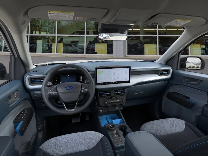 New 2025 Oxford White Ford XLT image 41