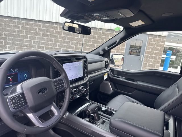 New 2026 Oxford White Ford Lariat® image 21