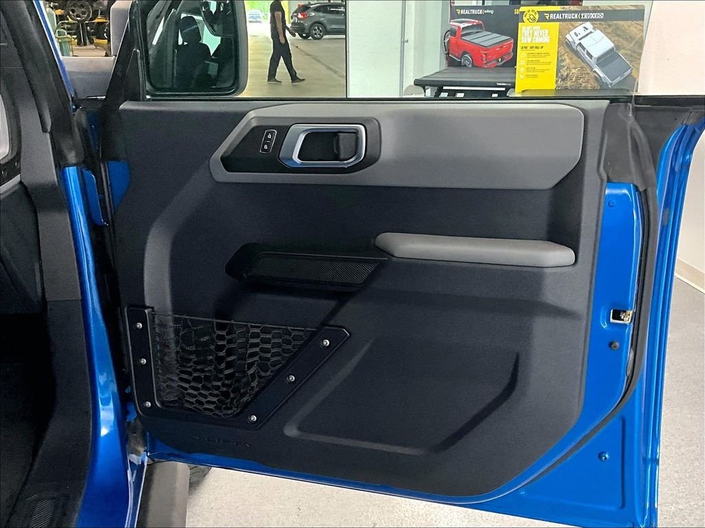 Used 2021 Blue Metallic Ford Base image 12