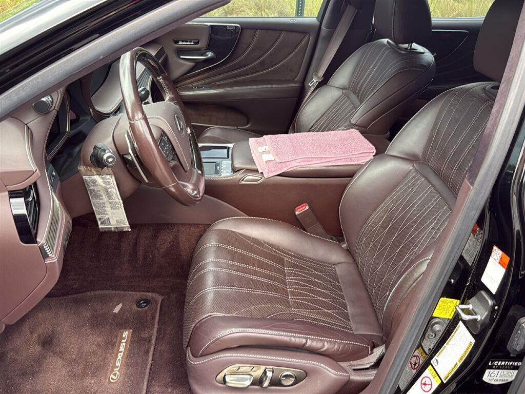 Used 2018 Obsidian Lexus LS 500 image 9