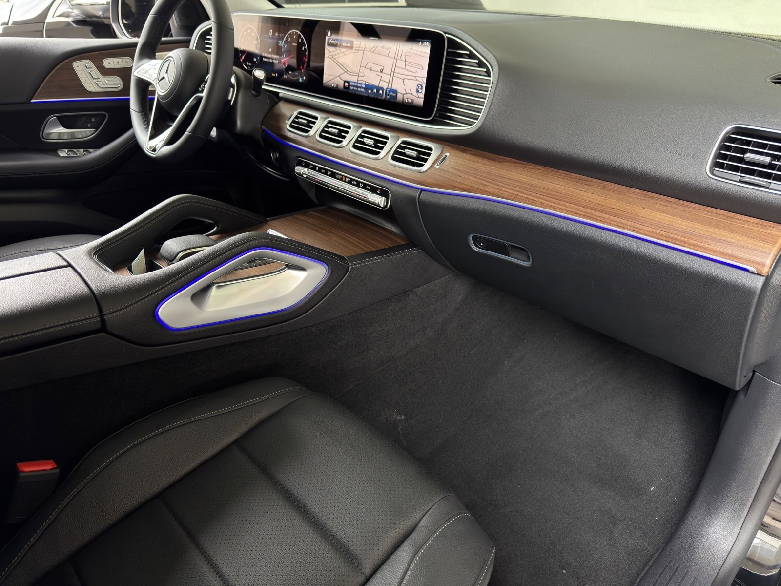 New 2025 Black Mercedes-Benz GLE 350 image 39