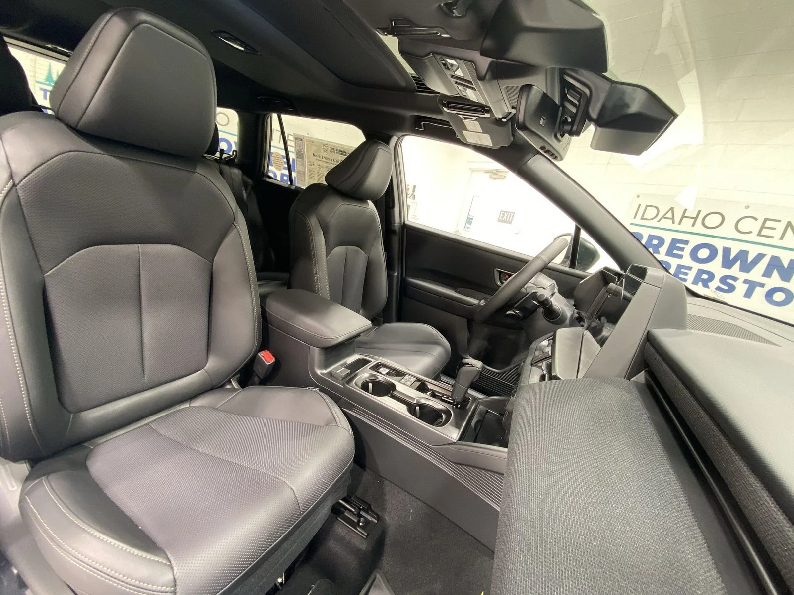 New 2026 RIVER ROCK PEARL Subaru Limited XT image 25