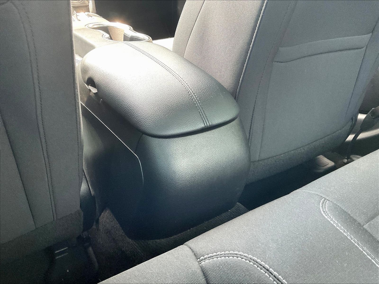 Used 2018 Blue Ford GT image 12