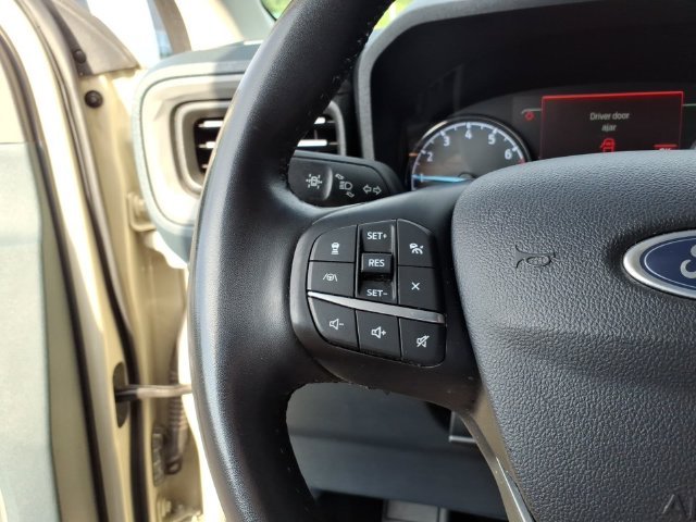 Used 2024 Beige Ford Lariat image 22