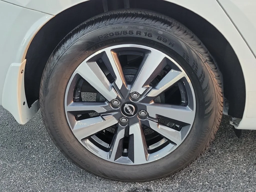 Certified Used 2025 White Nissan 1.6 SV image 8