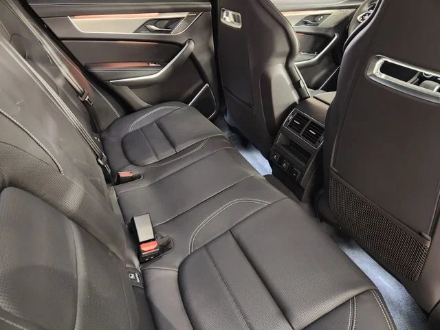 View 32