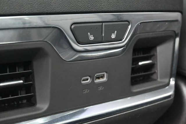 Used 2025 Sterling Gray Metallic Chevrolet High Country image 24