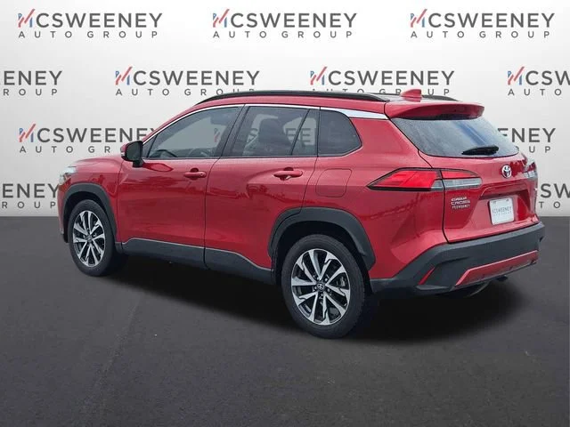 Used 2023 Red Toyota XLE image 3