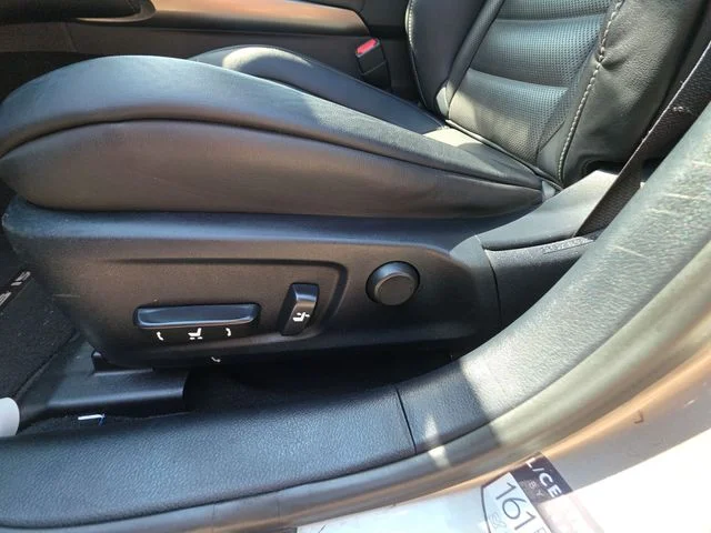 Used 2016 Silver Lexus 350 image 12