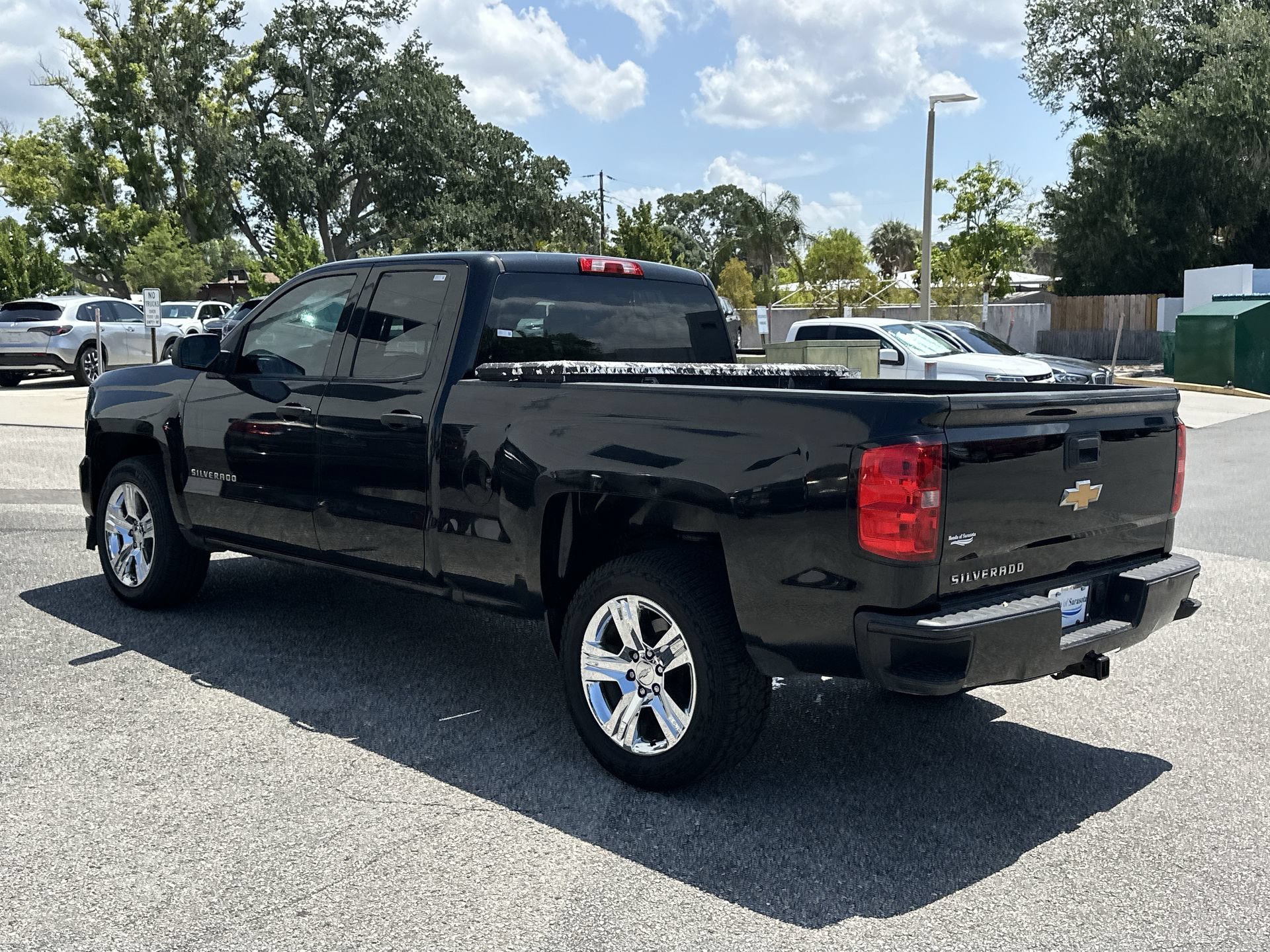Used 2018 Black Chevrolet Custom image 8