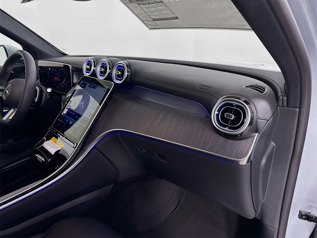 2025 Mercedes-Benz GLC Base - Photo 65