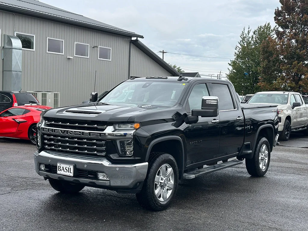 Used 2020 BLACK Chevrolet LTZ image 9