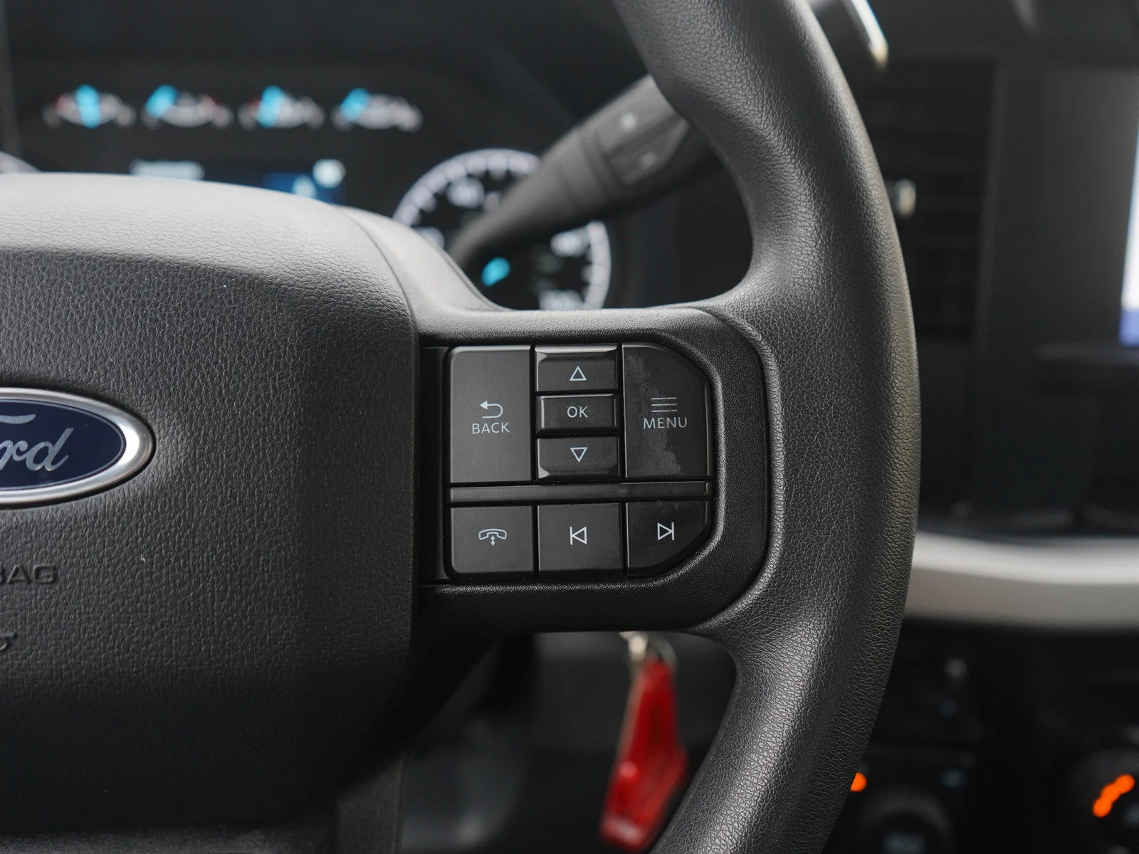 Used 2024 Carbonized Gray Metallic Ford XLT image 26