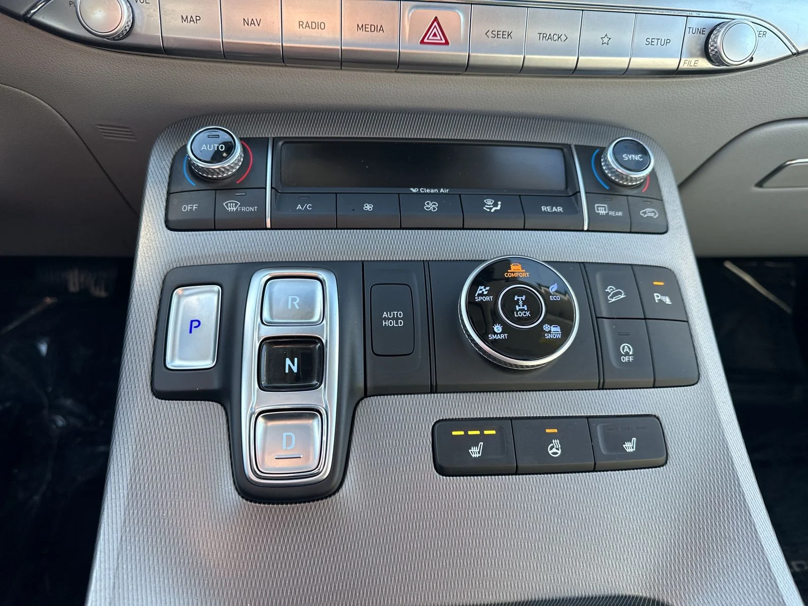 Used 2021 White Hyundai SEL image 62