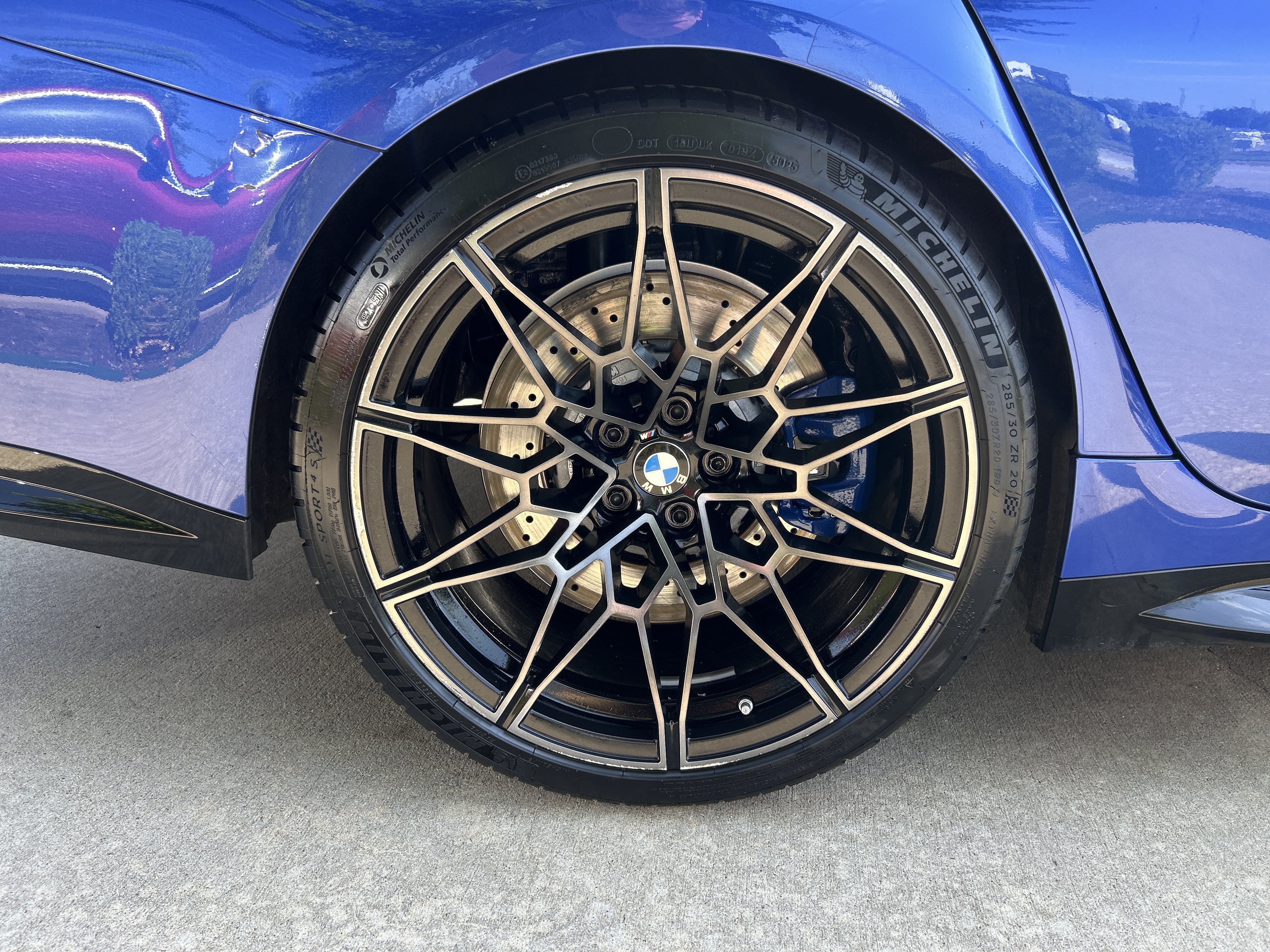 Used 2022 Portimao Blue Metallic BMW Competition xDrive image 22